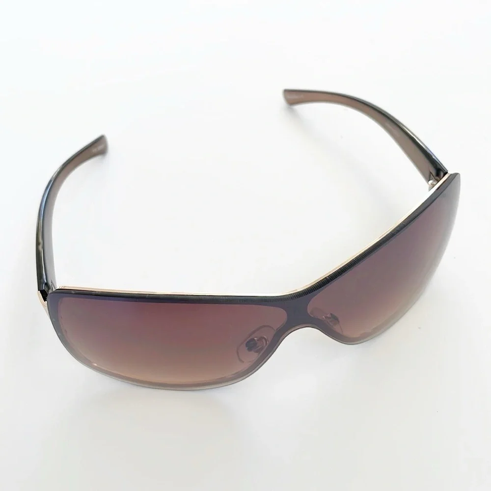 Fashion sunglasses